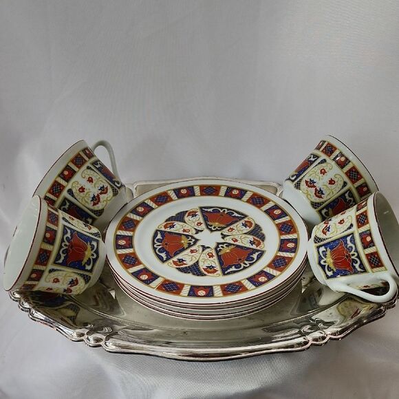 Vintage Set of 4 Imari Japan Derbyshire Fine china SnackDessert Plates & Teacups - Picture 4 of 14